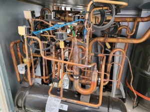 the internal piping of VRF systems is very complexed